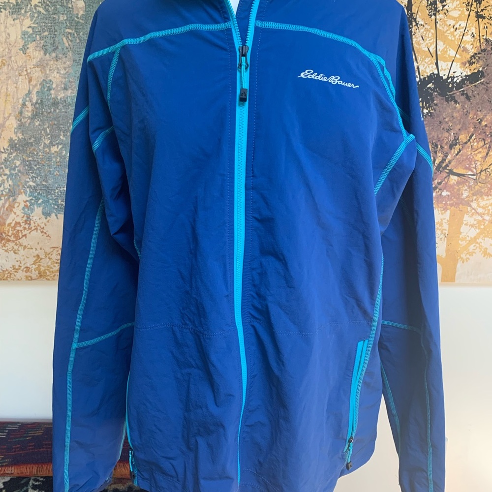 Eddie Bauer - Picture 6 of 8